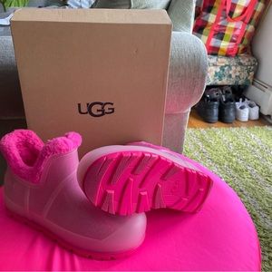 Uggs water booties